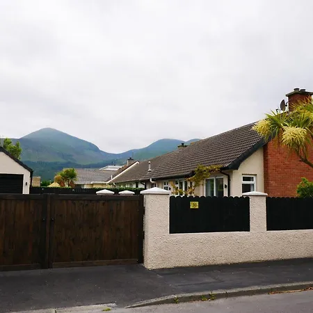 The Avenue Villa Newcastle  Exterior photo